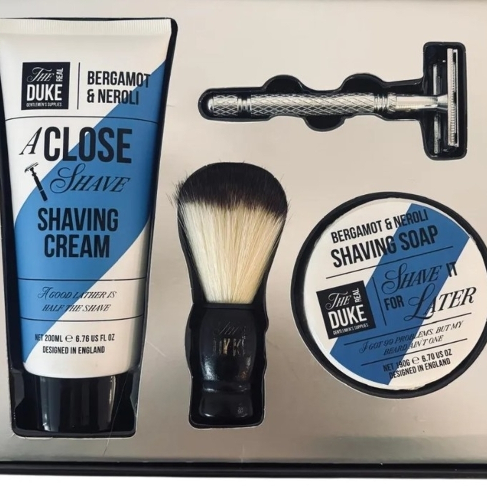 Duke Blue Shaving  Collection - Picture 2 of 5